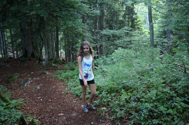 Village Camps International Summer Camp Leysin, Switzerland 2025-08-09 https://www.villagecamps.com/journals_admin/images/713-45-survival (21).jpg